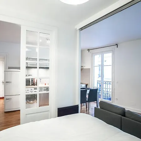 Charming Flat - Republique-le Marais *