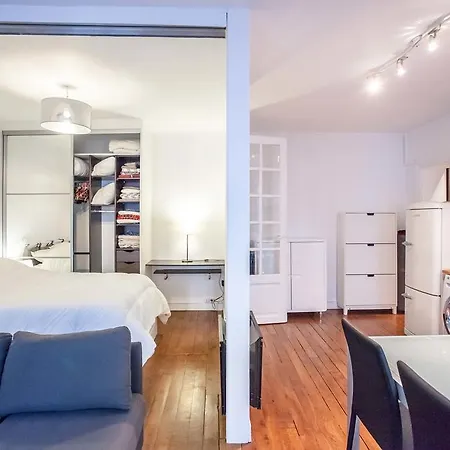 Charming Flat - Republique-le Marais * Parigi